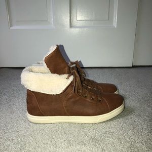 **SOLD** High Top Faux Fur Sneakers